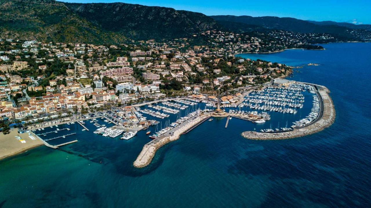 T2 Rue Pietonne Le Lavandou Climatise Ngoại thất bức ảnh